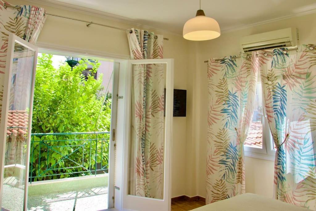 Glyfada Path Of Poets Apartment Athens Luaran gambar